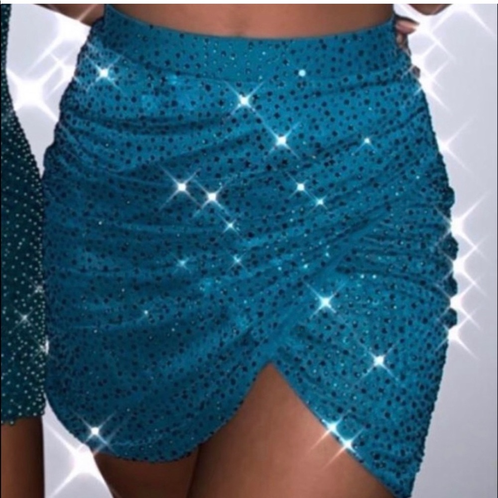 Oh Polly Teal Blue Embellished Bustier Crop Top and Skirt Set - Picture 2 of 2